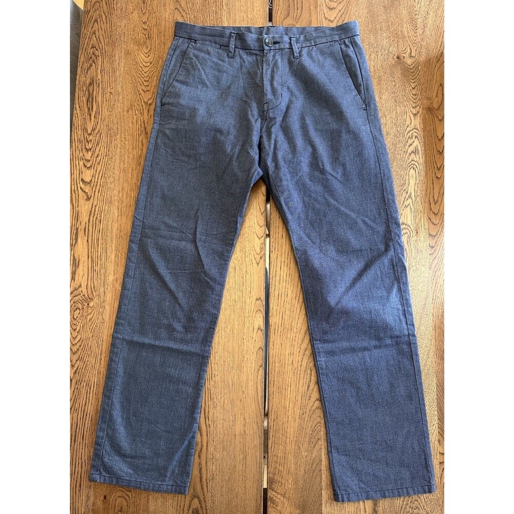 Calvin Klein Men's Body Fit Pants, Size 30x30